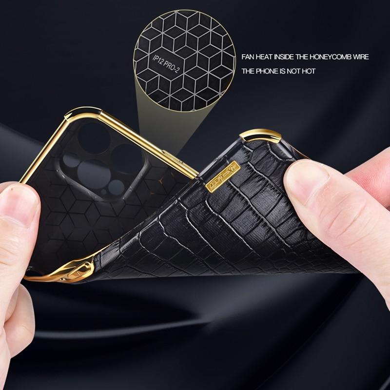 Luxury Gold Plating Wristband Holder Phone Case For Samsung Galaxy S21 –  Phone Maniacs